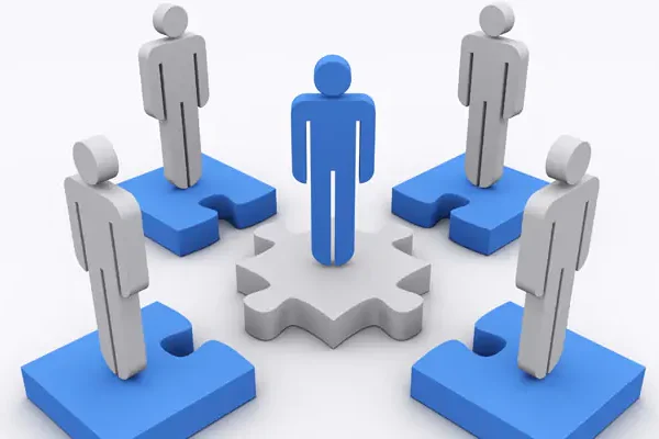 The Great Connector: Why Middle Management Is Where Strategy Comes to Life